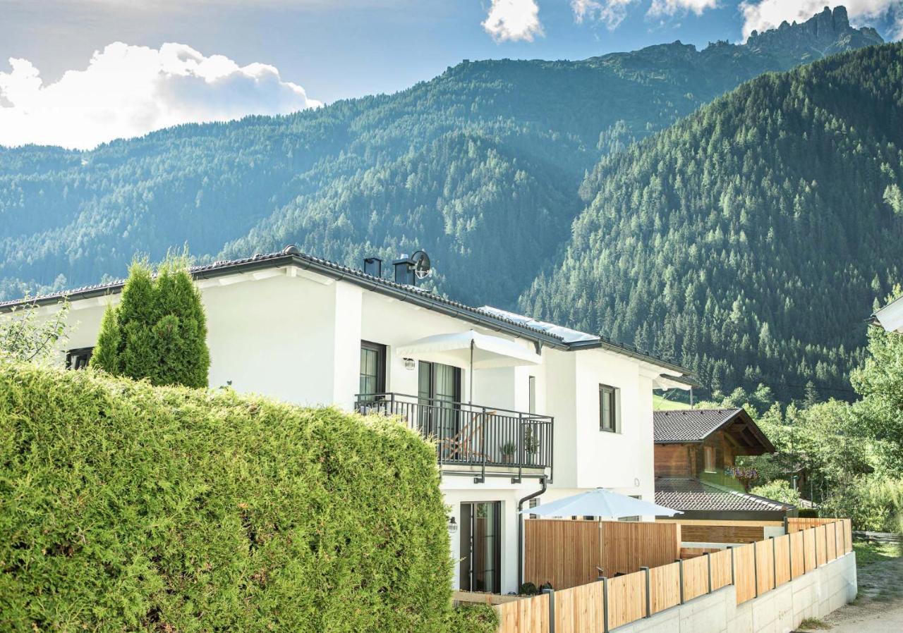 Oskar Apartments Neustift im Stubaital Bagian luar foto